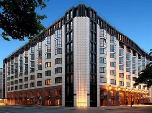 Hilton Vienna Plaza Hotel